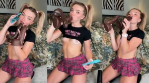 Bougie_Bb Sucks Two Dildos While On The Phone - MyPornerLeak