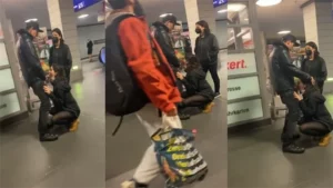 Lovers Caught Giving Blowjob in Metro Station – Indian porn video - MyPornerLeak