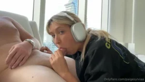 Sylvia Paige Gives A BJ With Headphones On - MyPornerLeak