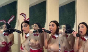 Bunny Mati Khalifa Sucks A Mirror Mounted Dildo - MyPornerLeak