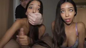 Intense Eye-Rolling Orgasm Encounter - MyPornerLeak